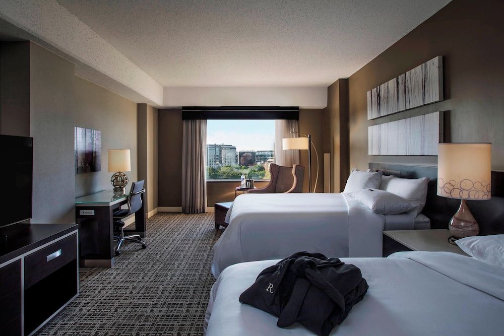 Renaissance Atlanta Waverly Hotel & Convention Center - photo 4