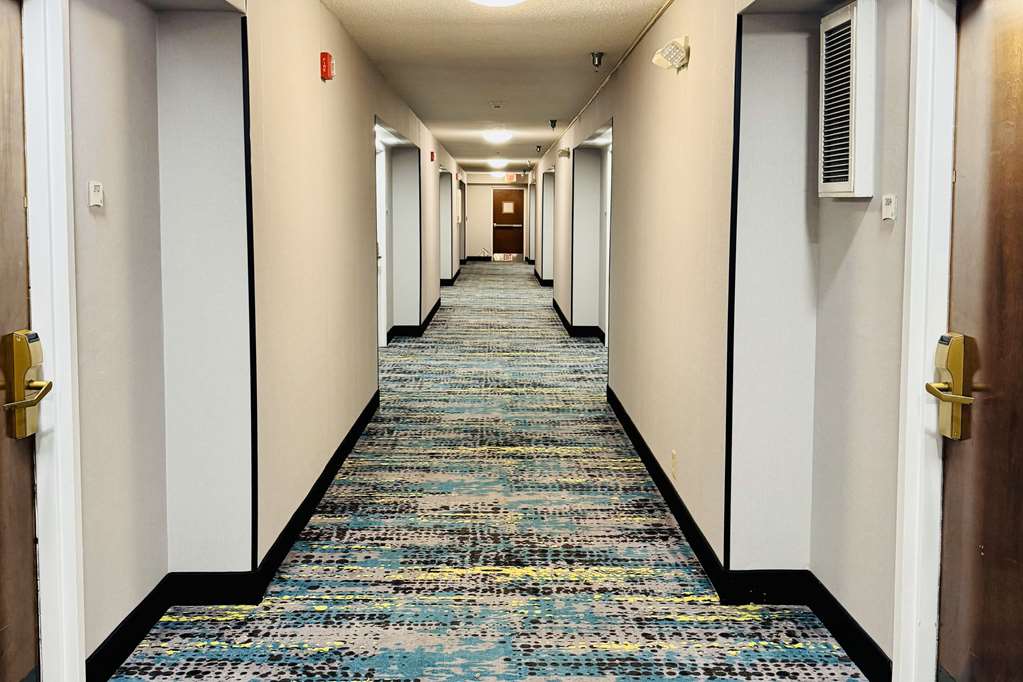 Quality Inn Danville University Area - photo 58