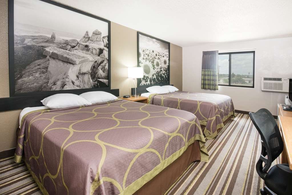 Super 8 by Wyndham Jamestown - photo 6