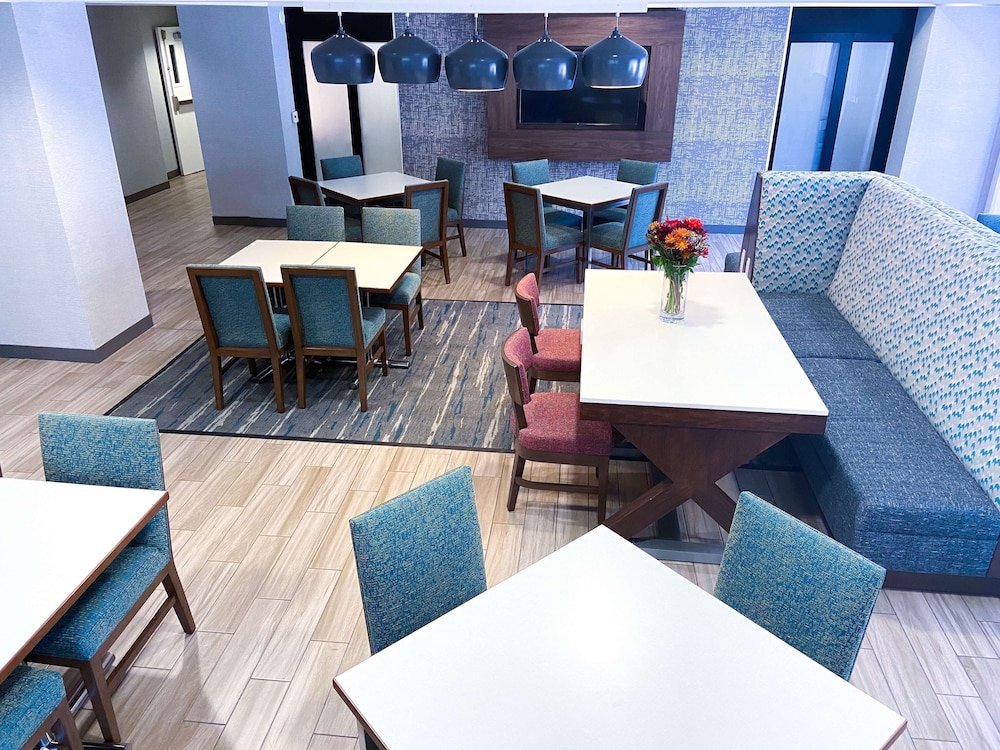 Hampton Inn Carlsbad North San Diego County - photo 34