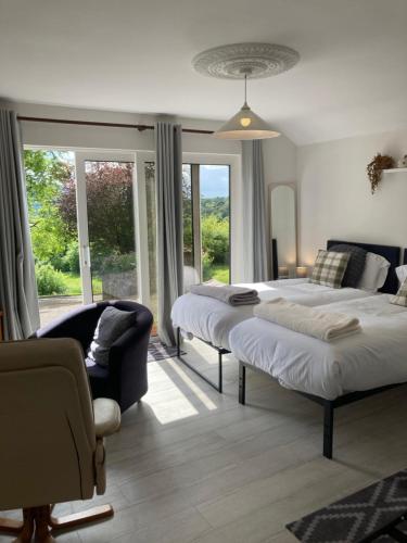 Hillside Hideaway — Omagh
