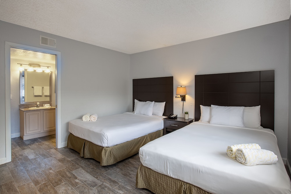 Legacy Vacation Resorts Kissimmee Orlando - photo 2