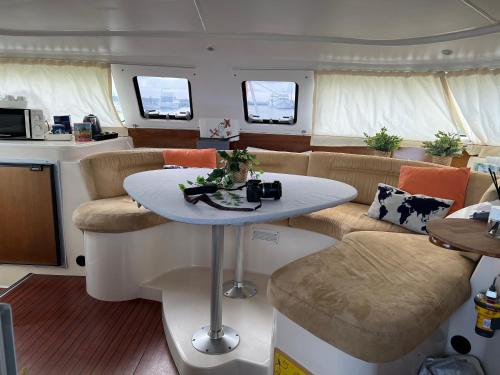 Catamaran Corto Maltese III - last minute hotel in Lisbon