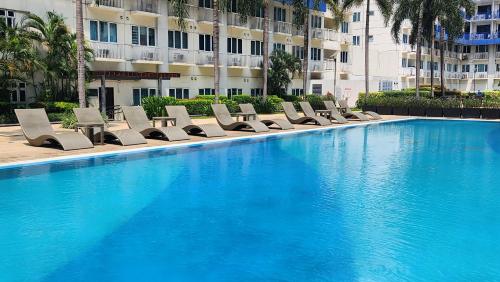 The New Villa at Sea Residences — 4-Star Luxury Hotel in Manila, Philippines