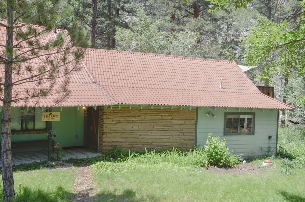 The Woolly Bugger Inn - photo 21