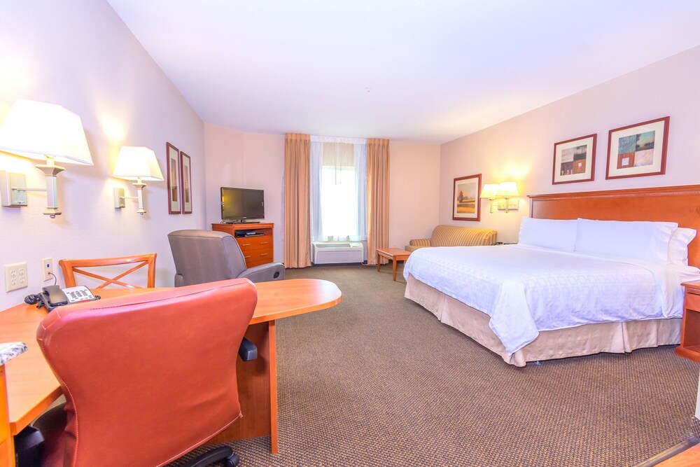 Candlewood Suites Houston I 10 East by IHG - photo 26
