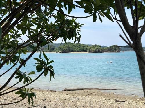 Nel Beach — Nago — photo 2