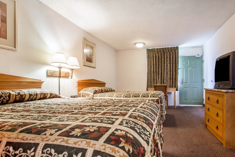 Motel 6 Nashville - photo 9