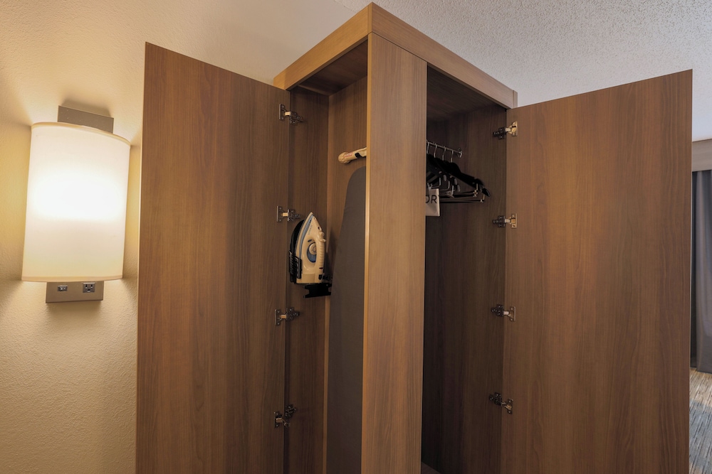 Holiday Inn Express & Suites Raleigh North Wake Forest by IHG - photo 34