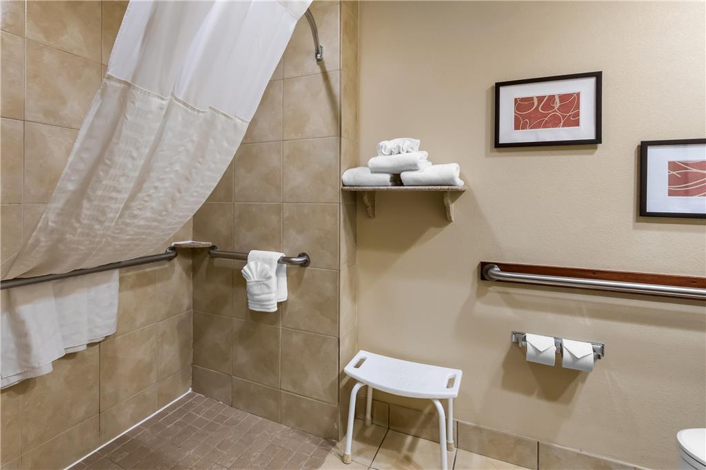 Comfort Suites Yukon SW Oklahoma City - photo 11