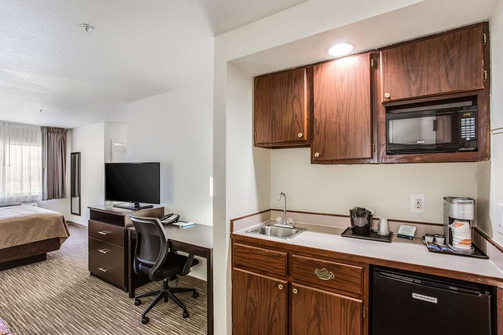 Quality Inn & Suites Meridian West Boise - photo 13