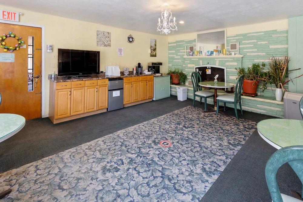 Buena Vista Inn Motel - photo 13