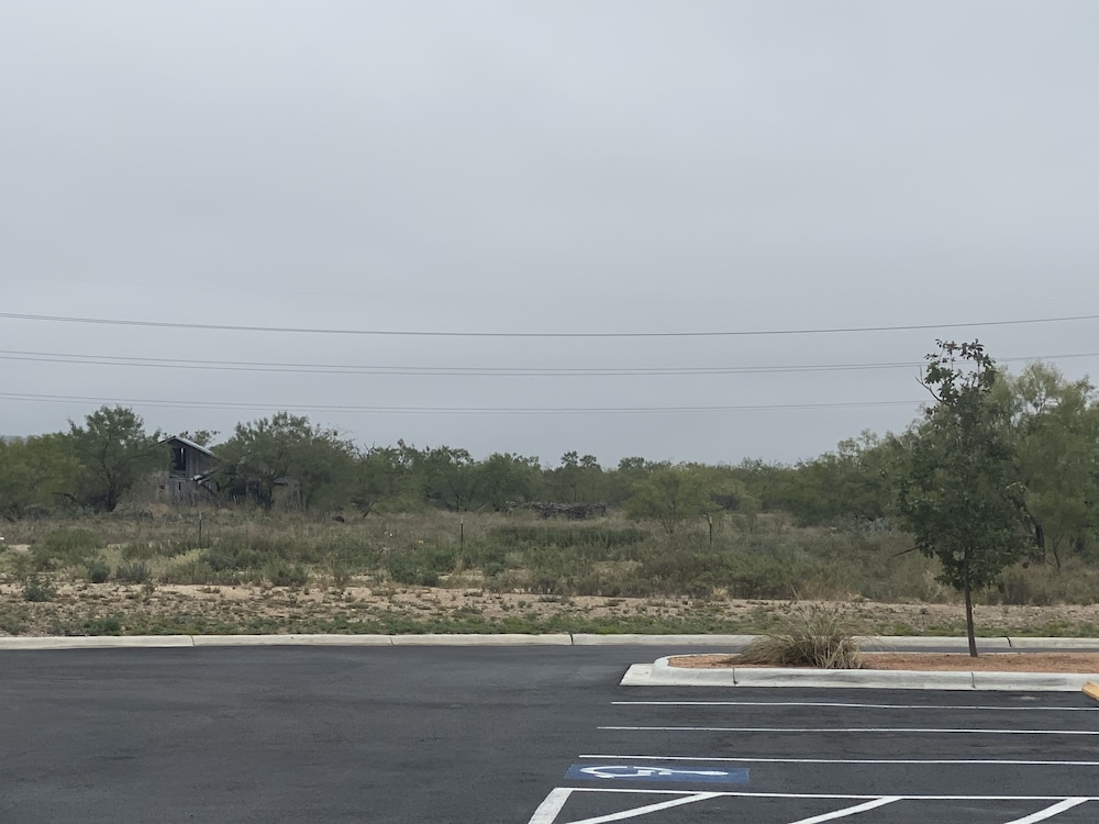 Holiday Inn Express & Suites Junction by IHG - photo 27