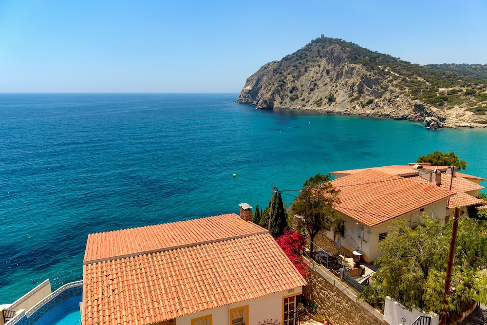 Aparthotel Ola Blanca - carbon neutral hotel in Finestrat