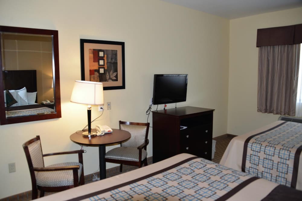 Irish Inn And Suites - photo 14