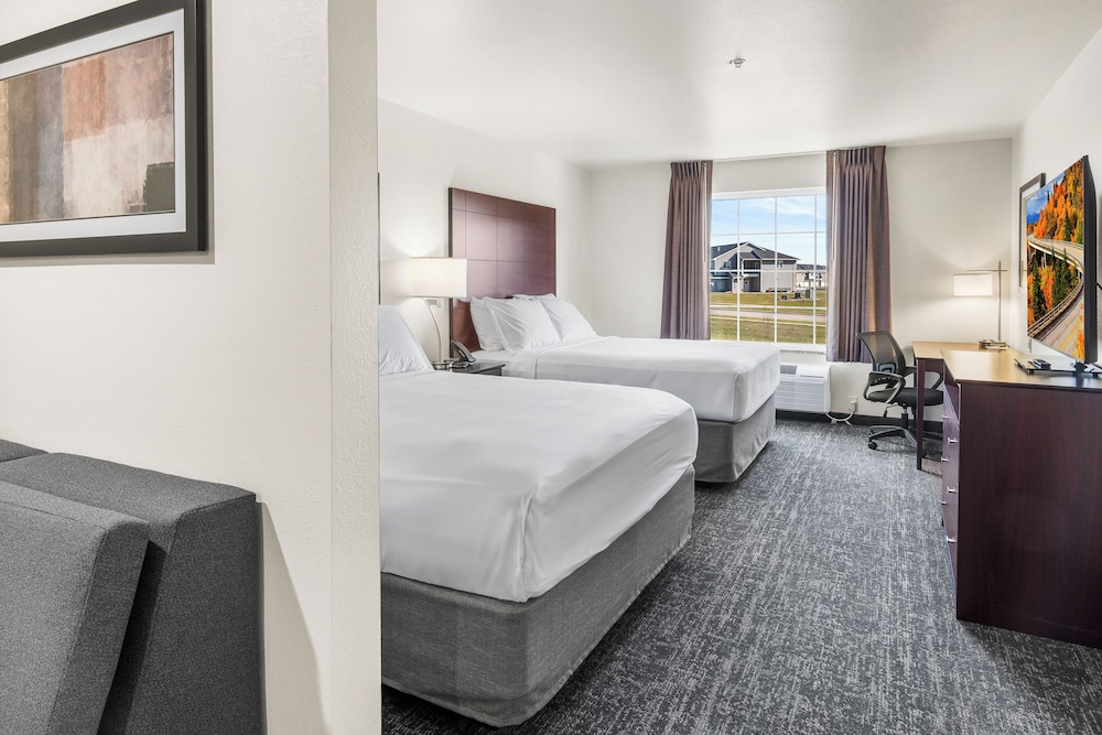 Cobblestone Hotel & Suites Denmark Green Bay - photo 54