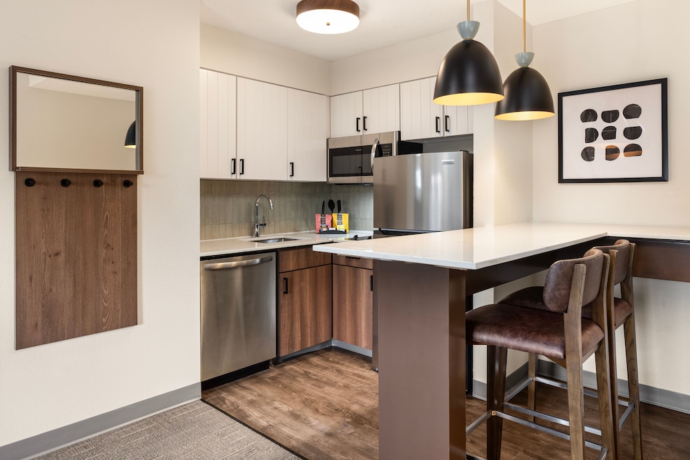 Staybridge Suites MPLS Maple Grove Arbor Lakes by IHG - photo 26