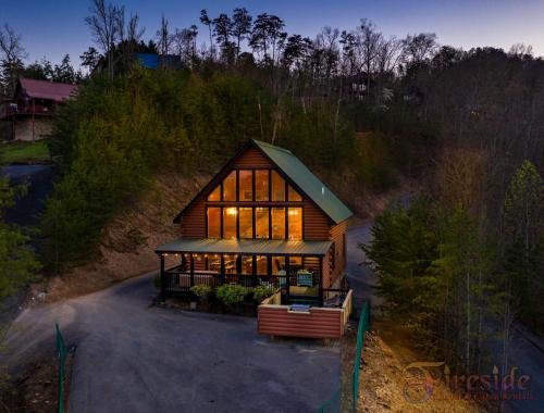 Winter Ridge - carbon neutral hotel in Pigeon Forge