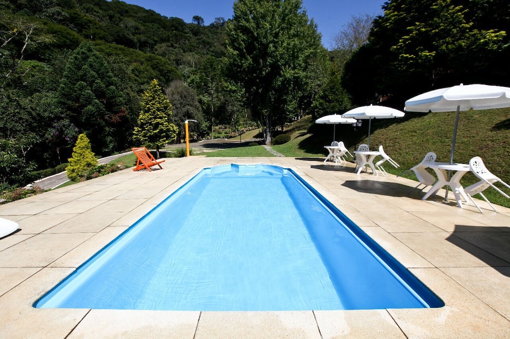 Pousada Alpes — hotel in Taubate