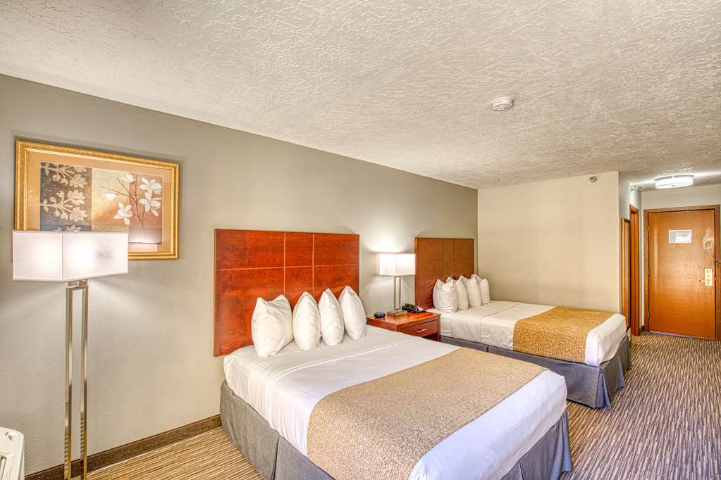Best Western Green Valley Inn - photo 15