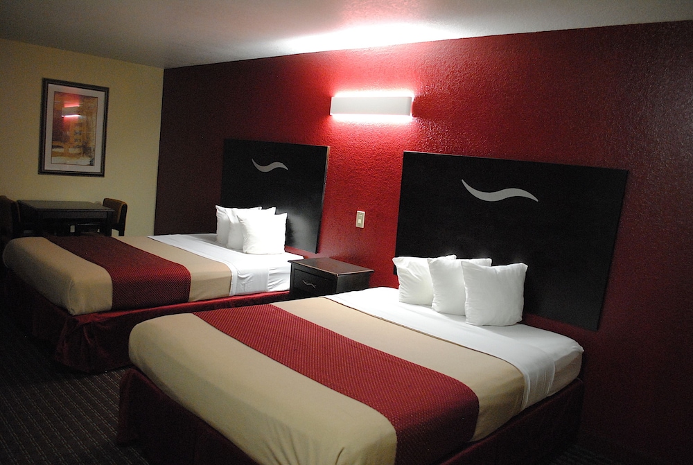 Scottish Inns Fort Worth - photo 4