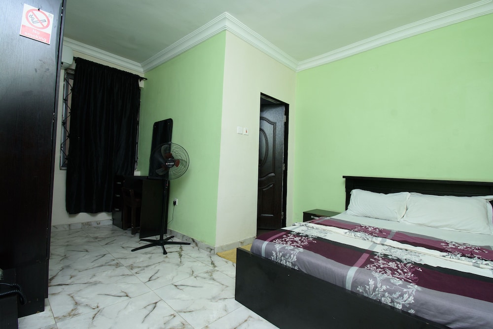 D’Tavern Apartment — Ibadan — photo 2