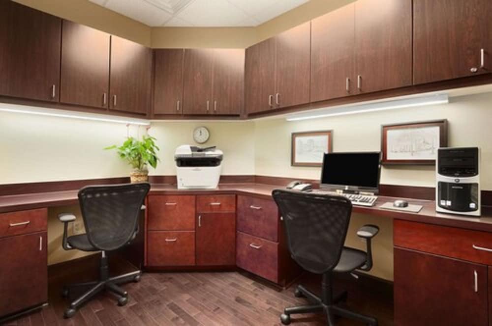 Hampton Inn Jacksonville Anniston Area - photo 67