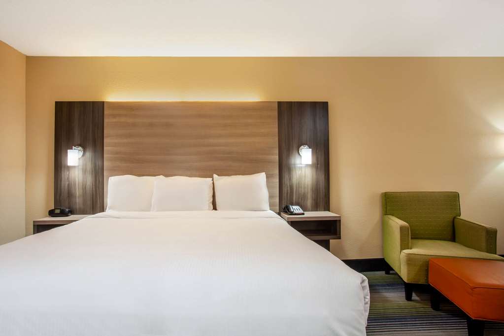 Baymont by Wyndham McDonough - photo 32