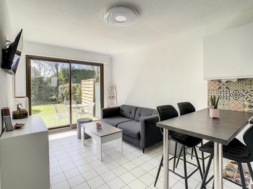 Le Phare - carbon neutral hotel in Royan