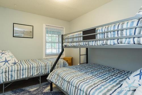 Beach Happy by Oak Island Accommodations - photo 36