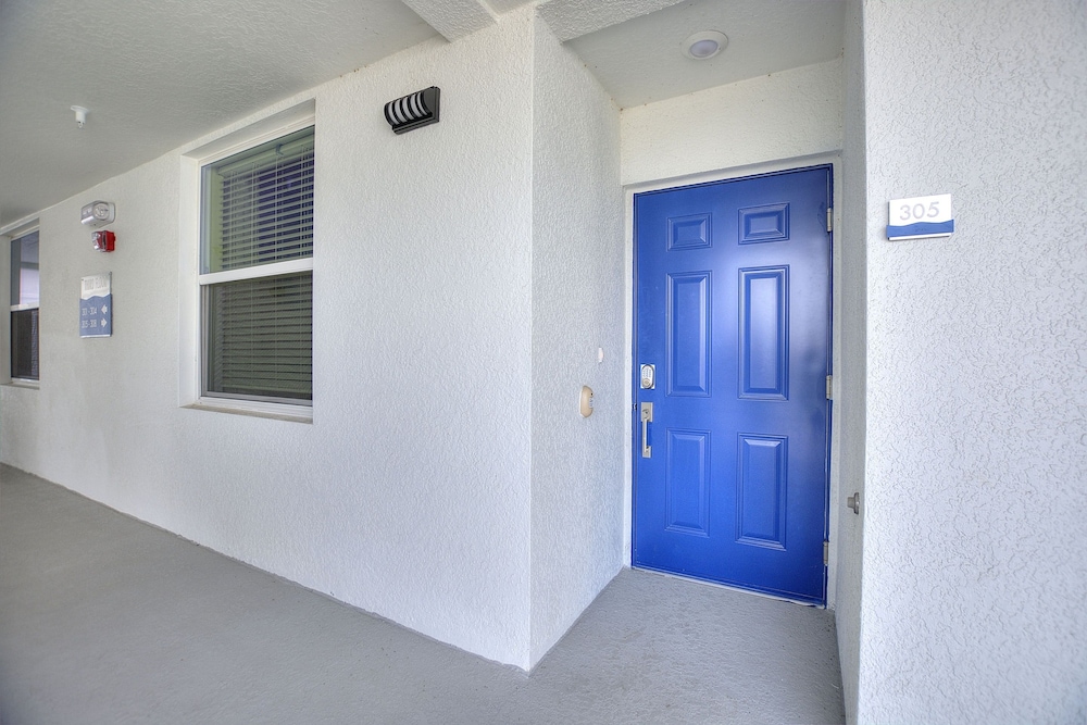 Resort Life At Storey Lake By Shine Villas #702 2 Bedroom Apts - photo 37