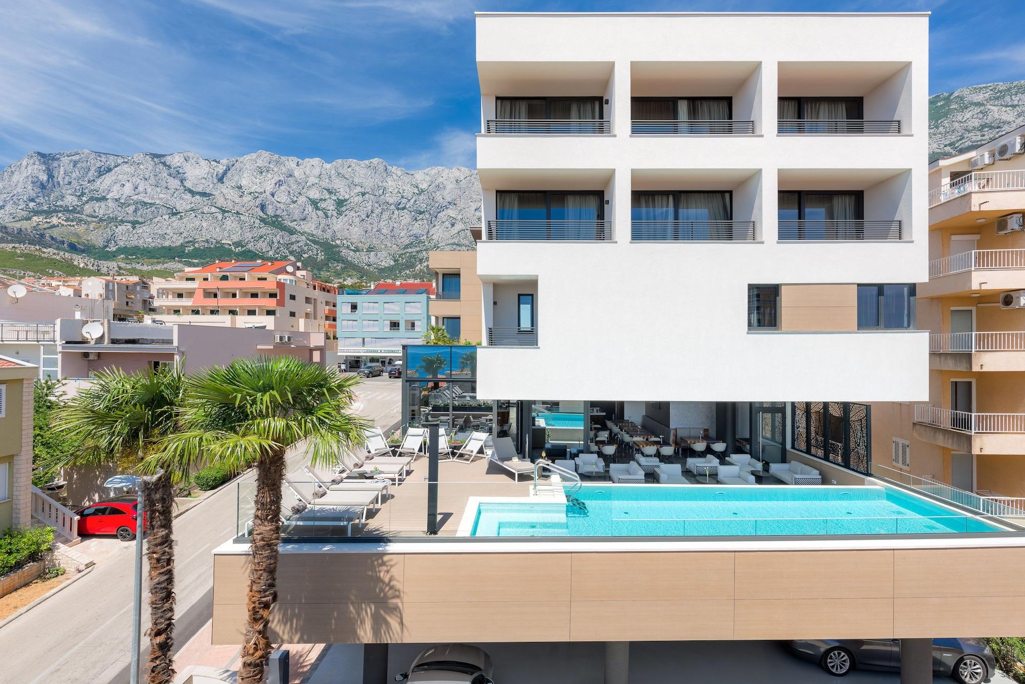 Hotel Ani - carbon neutral hotel in Makarska