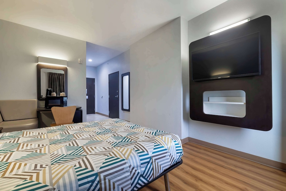 Studio 6 Suites Texas City Tx I 45 South - photo 14
