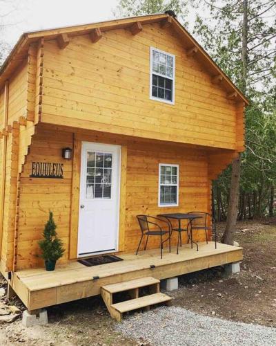 Equuleus Lofted Kabin in Peterborough, Canada