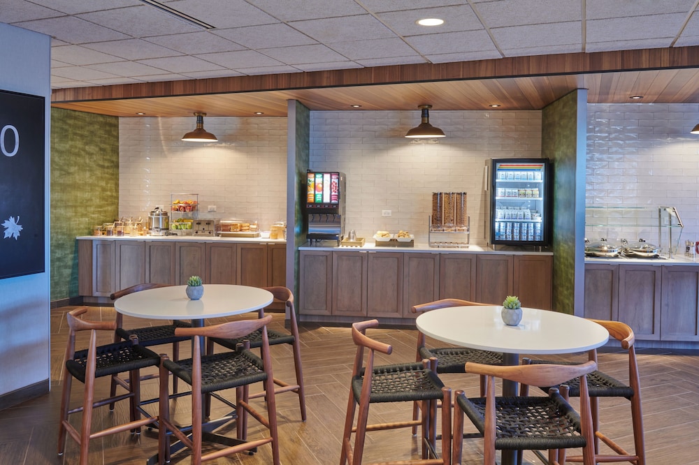 Fairfield Inn & Suites by Marriott Chicago O'Hare - photo 32