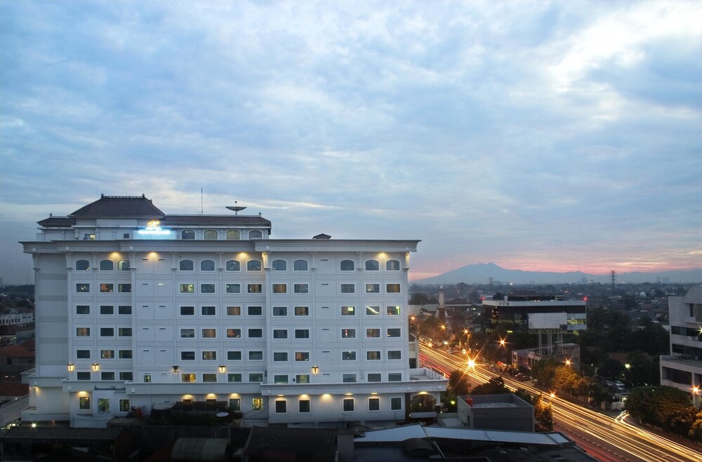 Maharani Hotel - last minute hotel in Jakarta