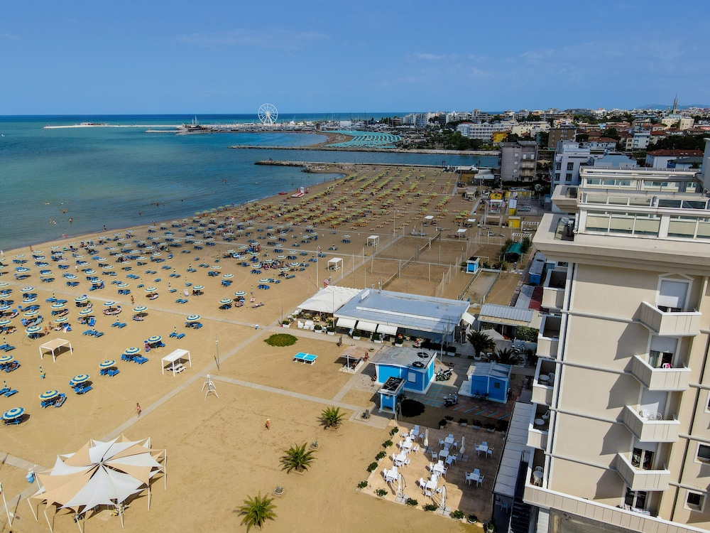 Hotel Imperial Beach
