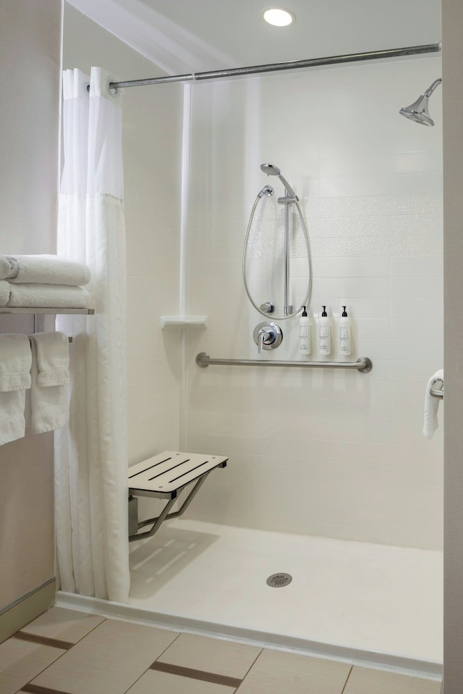 Fairfield Inn & Suites by Marriott Columbus Dublin - photo 11
