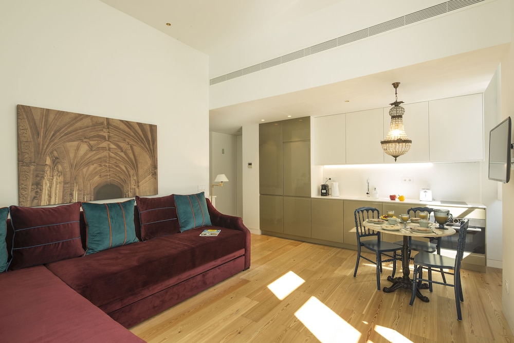 Baixa Apartments by linc — 4-Star Luxury Hotel in Lisbon, Portugal