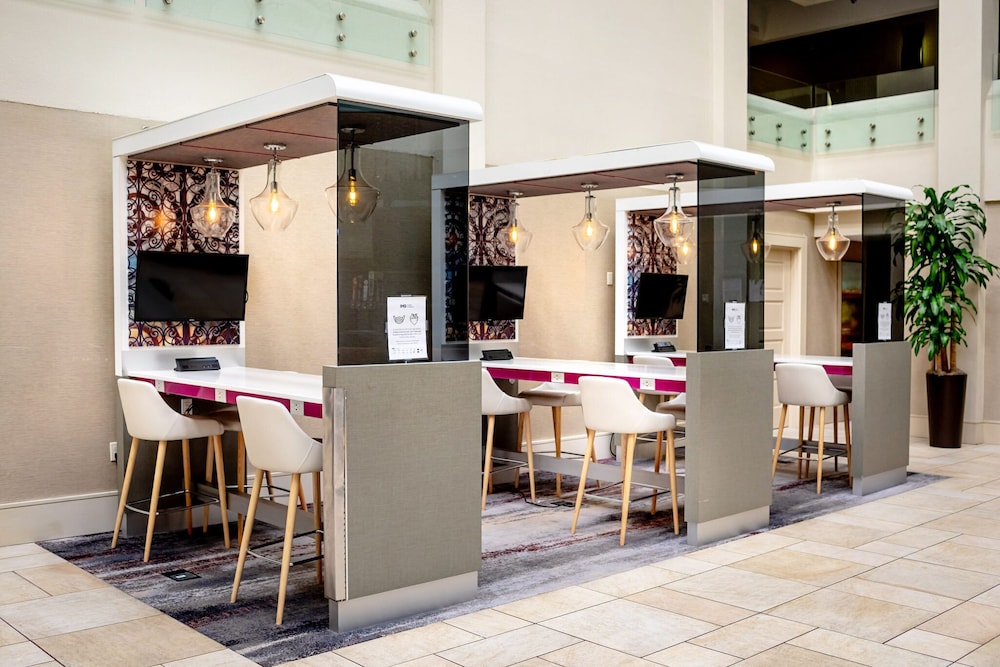 Crowne Plaza Charleston Airport Conv Ctr by IHG - photo 50