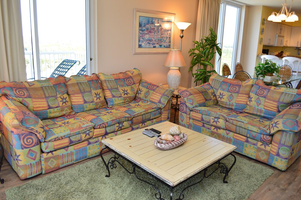 Pelican Beach Resort - photo 21