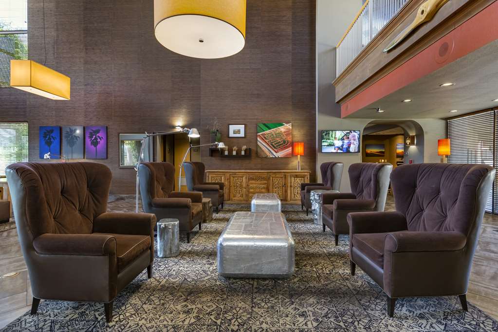 Best Western Plus Scottsdale Thunderbird Suites - photo 32