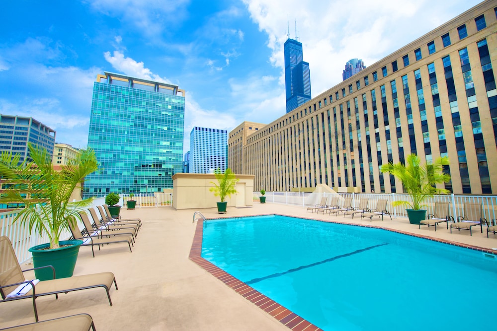 Holiday Inn & Suites Chicago Downtown by IHG - photo 19