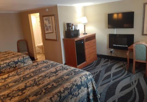 Rochester Inn - photo 13
