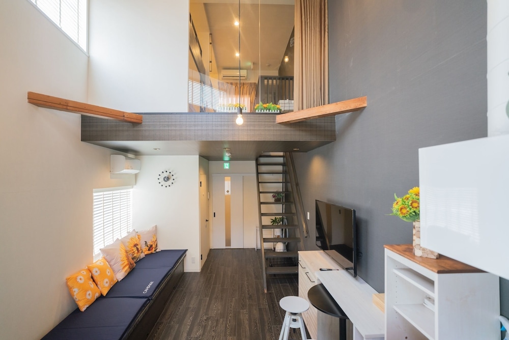 New Open 向日葵 - carbon neutral hotel in Osaka