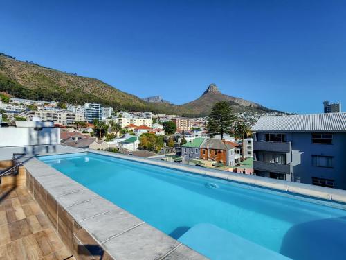 Sea Point 2 Bed Designer Pad with Rooftop Pool