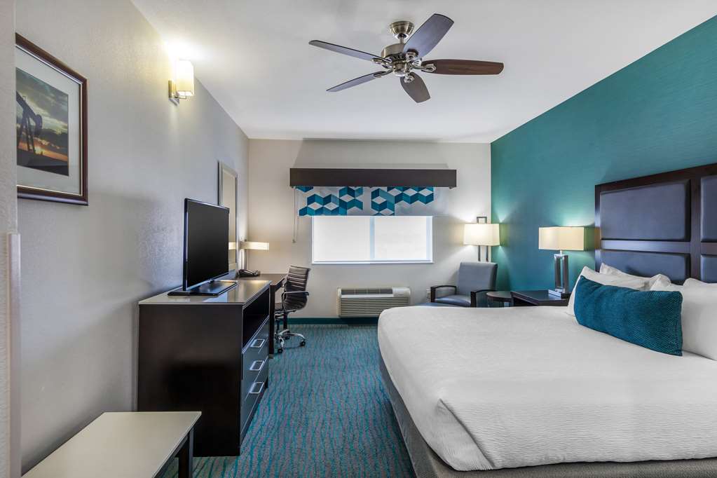 Best Western Plus Taft Inn - photo 37