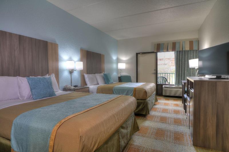 Pigeon River Inn - photo 91
