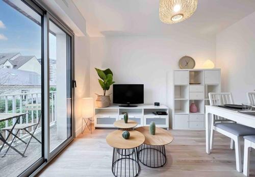 L’escapade Centre Ville Parking Balcon in Rennes, France