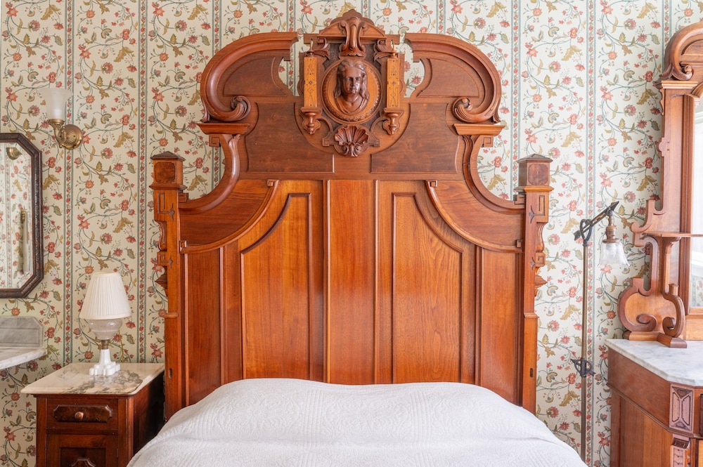 Martine Inn - photo 33